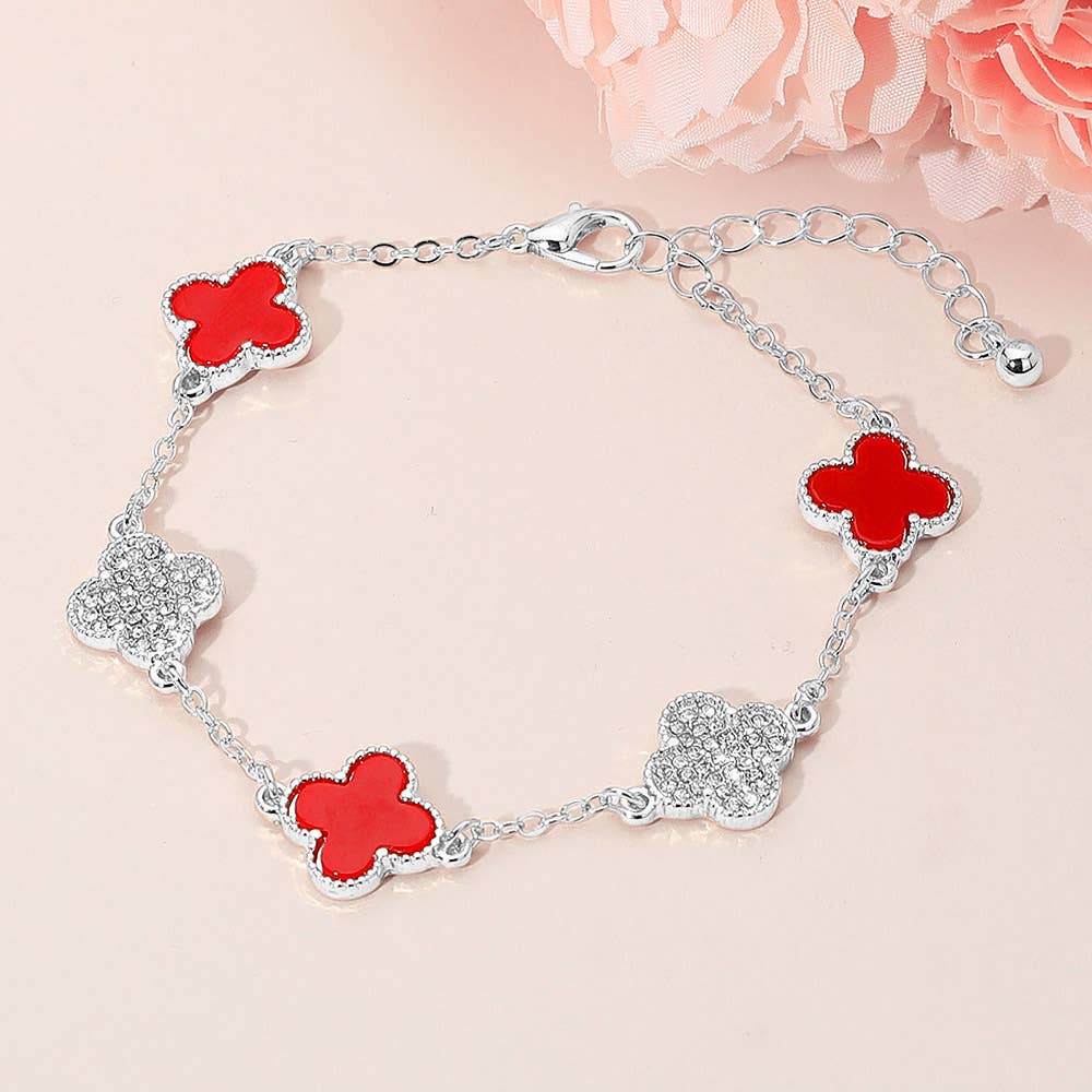 Gold Dipped Quatrefoil Charm Link Station Bracelet: Black,Gold