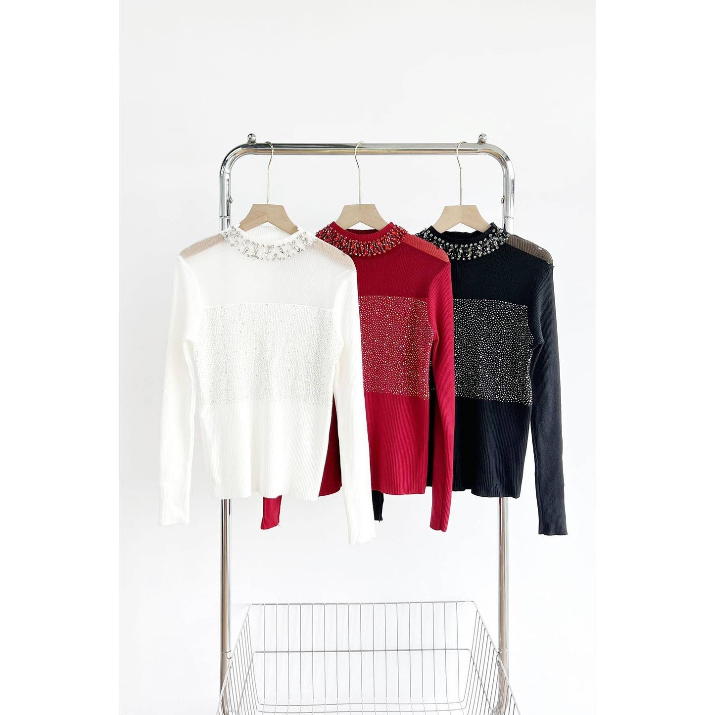 Contrast Fabric Jeweled Blouse: WHITE / ONE SIZE