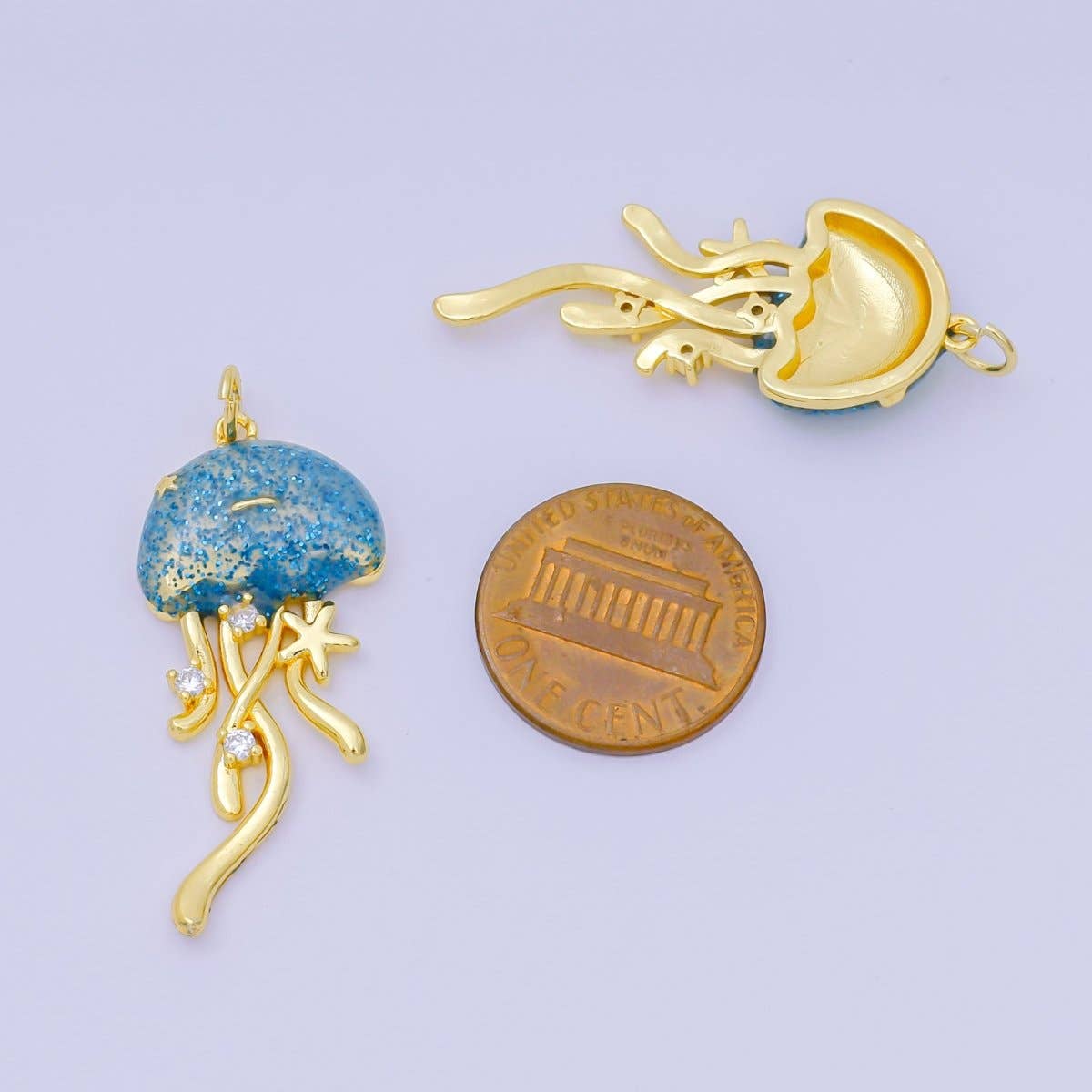24K Gold Filled 35.5mm Enamel Art Blue Glittered Jellyfish Sea Animal Charm | AH-605