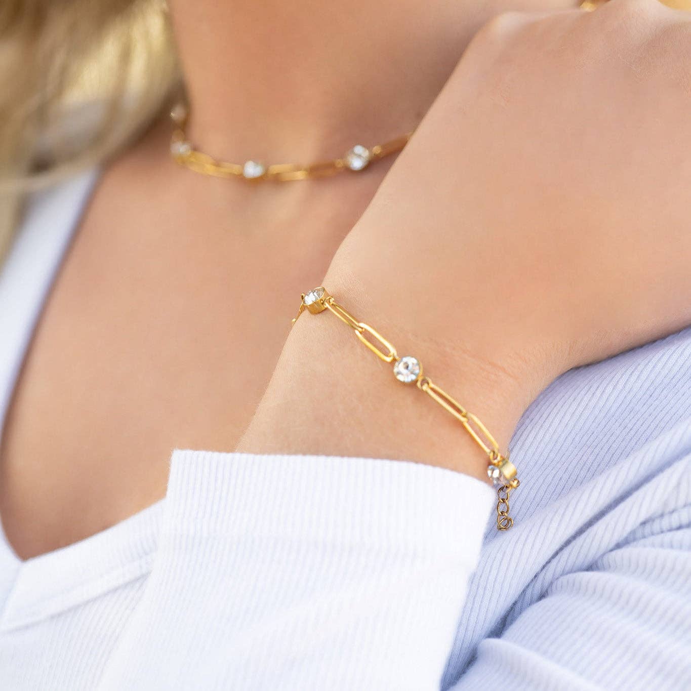 18K Gold PVD Station Stone Stone Paperclip Chain Bracelet: Stainless