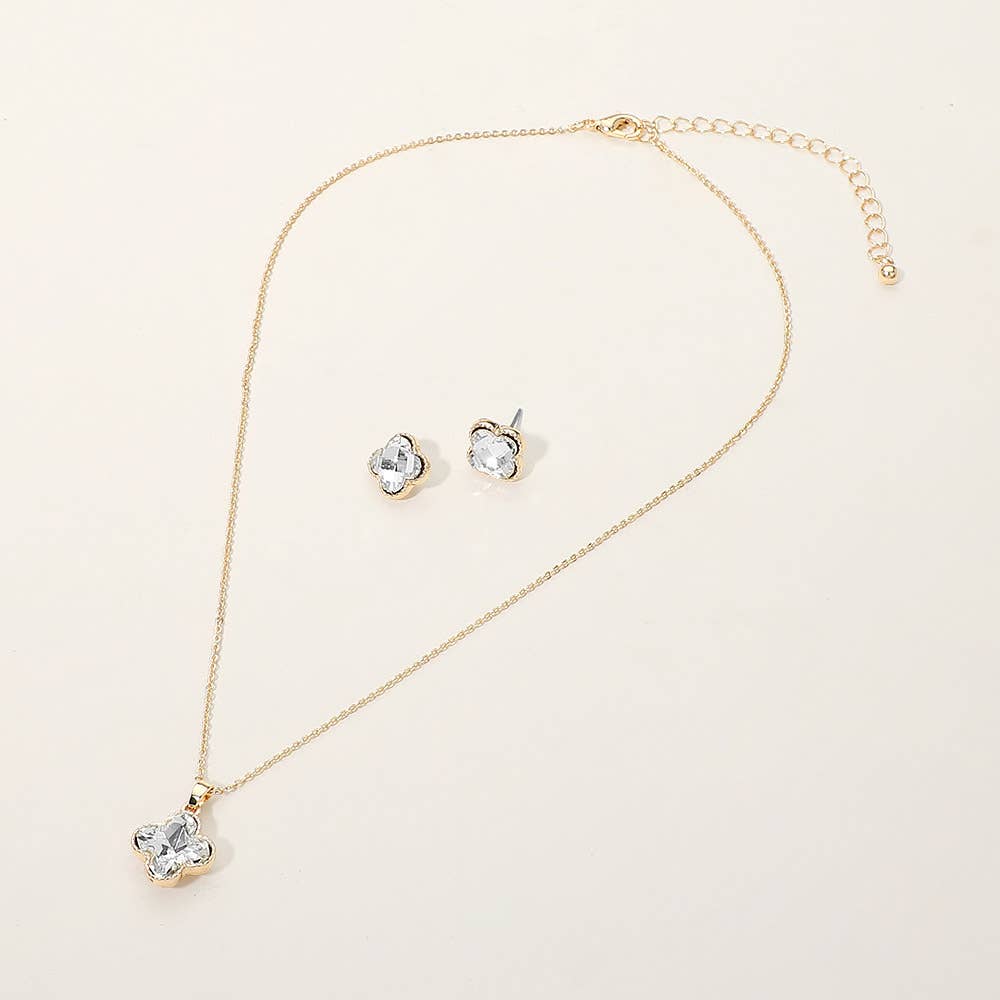 Gold Dipped Quatrefoil Stone Pendant Necklace: Clear,Gold