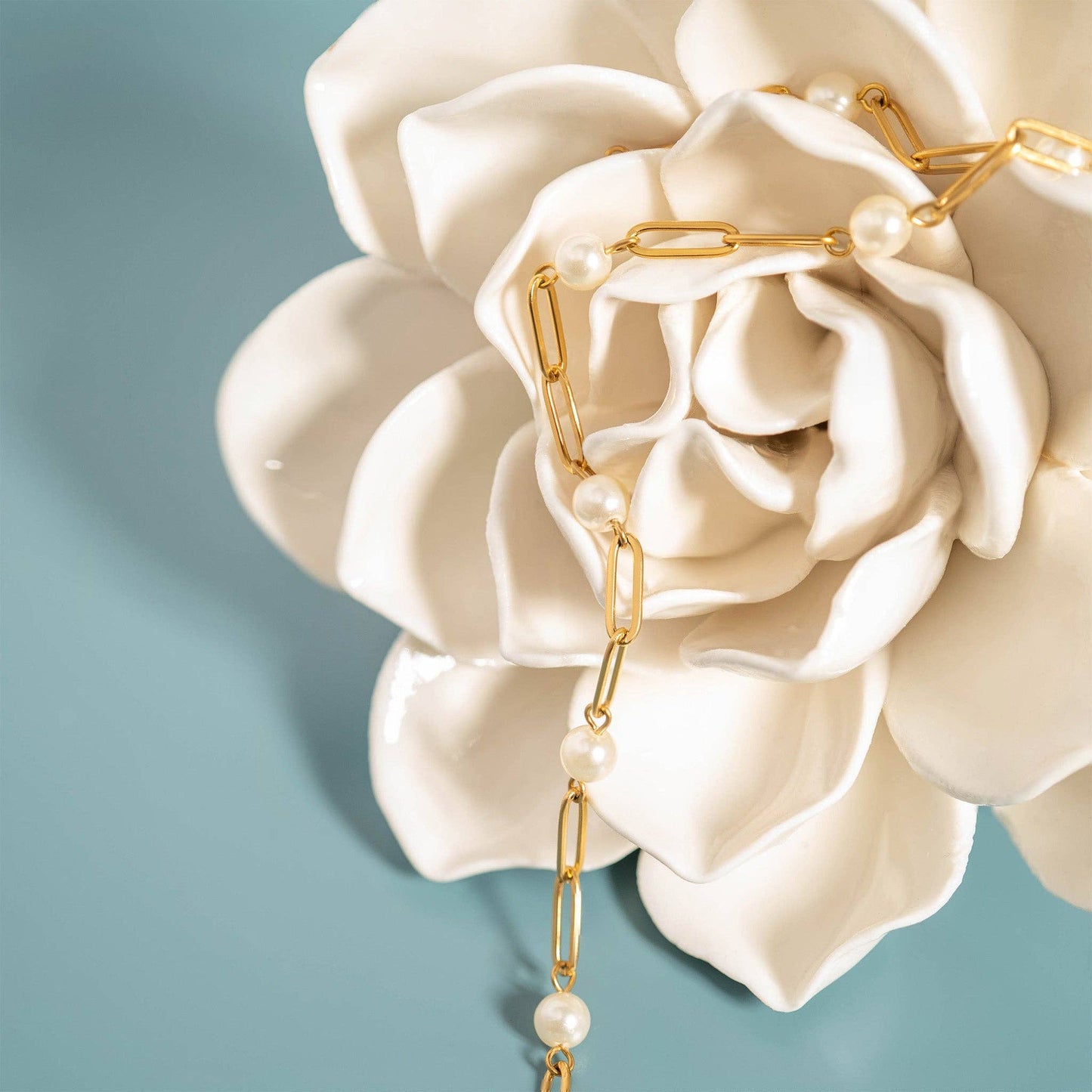 18K Gold PVD Steel Station Pearl Paperclip Chain Bracelet: Stainless