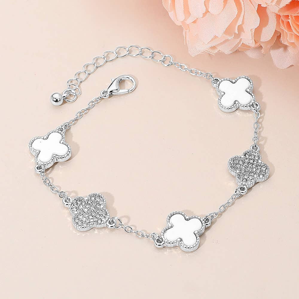 Gold Dipped Quatrefoil Charm Link Station Bracelet: Black,Gold