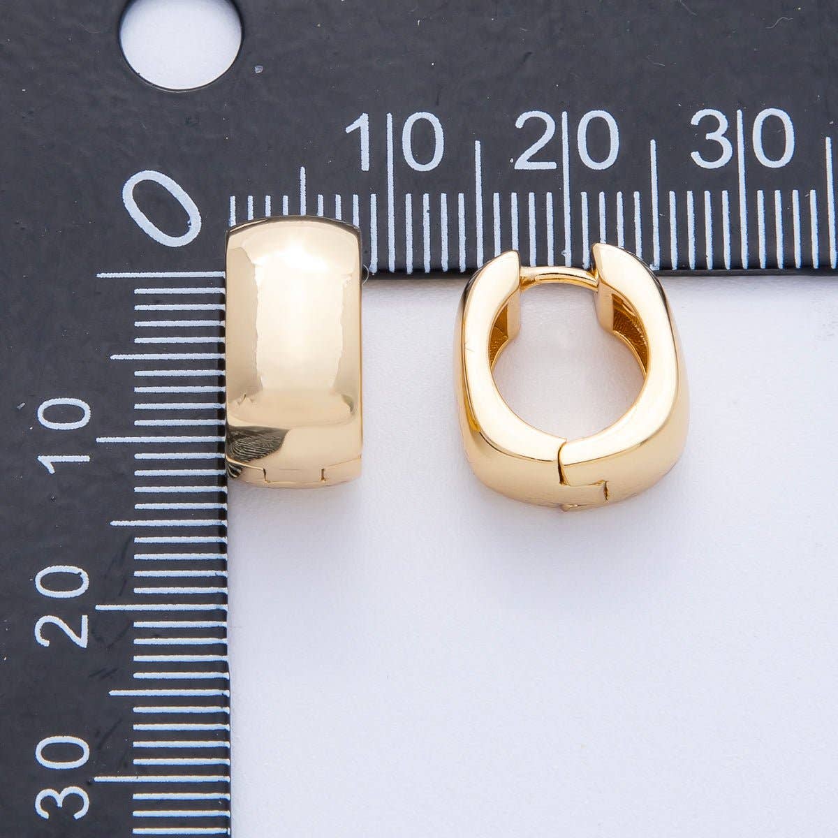 18K Gold Filled 14mm Wide Hammered Huggie Earrings | Earrings-00042