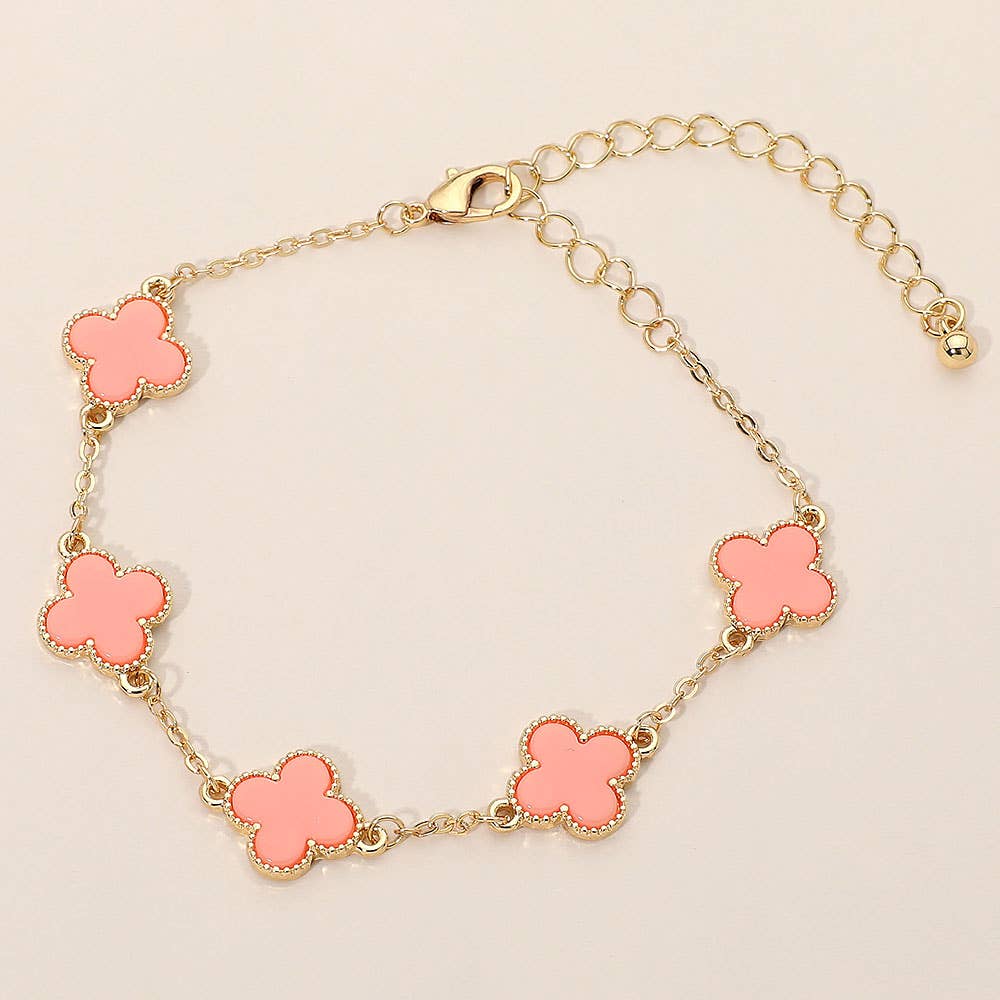 Gold Dipped Quatrefoil Link Chain Bracelet: Black,Gold