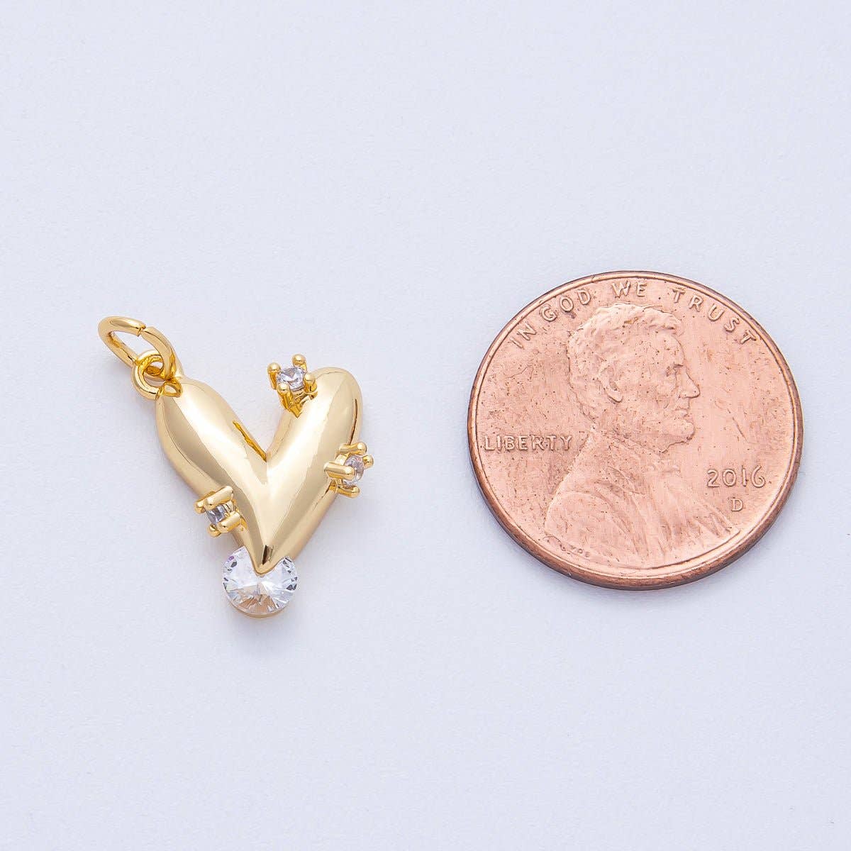 18K Gold Filled 15mm Clear CZ Cluster Chubby Heart Charm | AK175