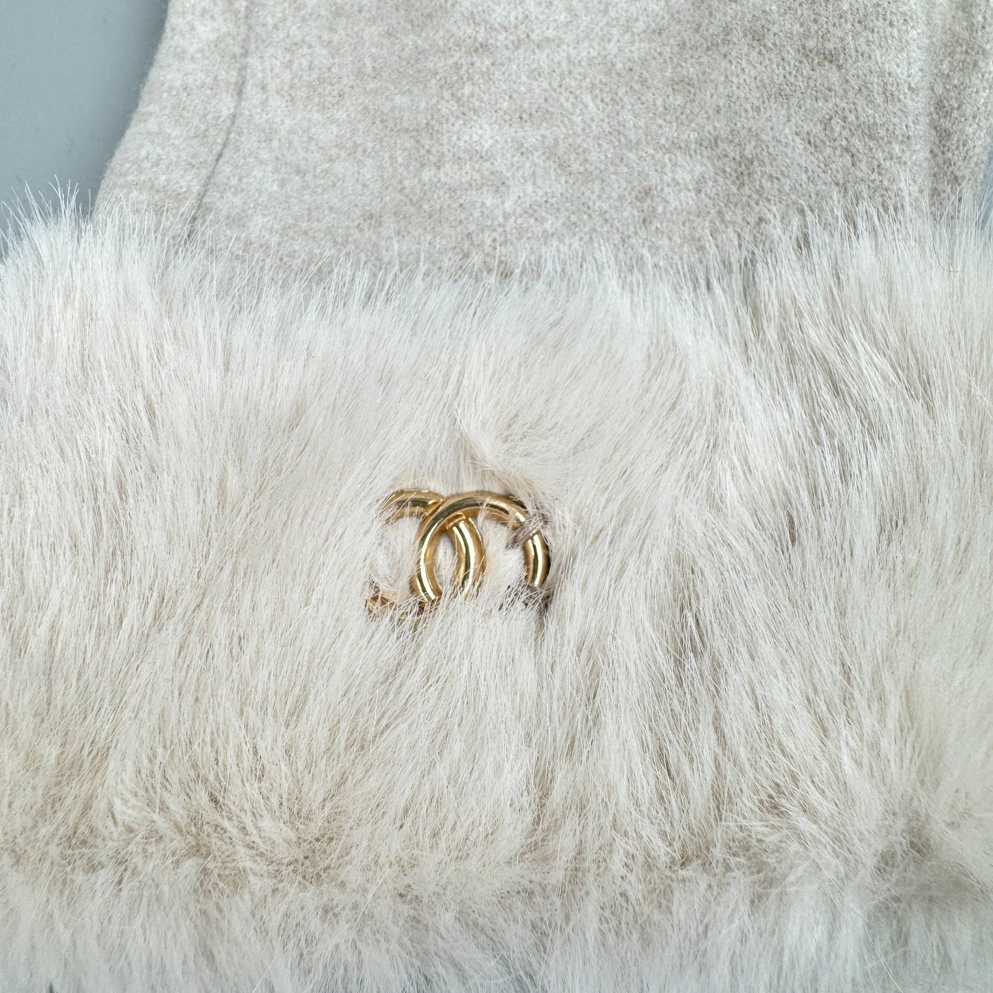 Faux Fur Touch Screen Gloves : Grey