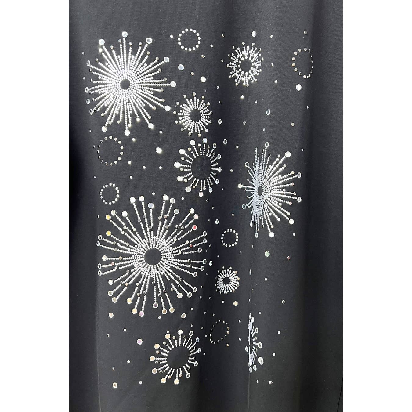 X8796CT Oversized Embellished Crew Neck T Shirt: WHITE / ONE SIZE