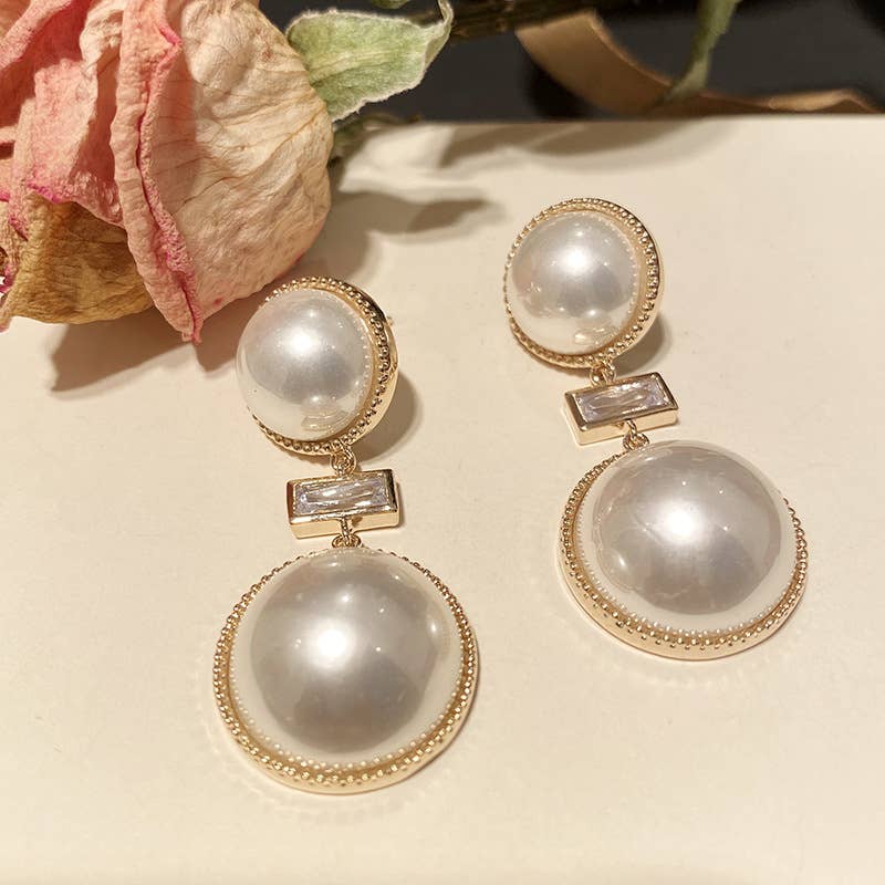 Pearl Dangle Earrings