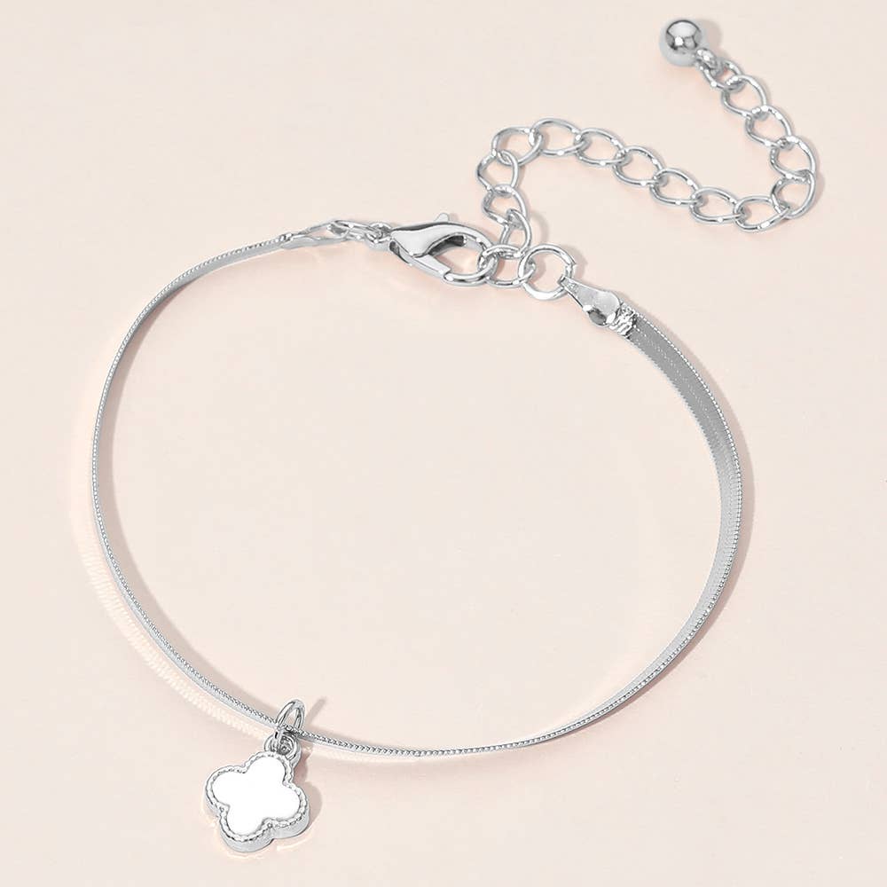 Gold Dipped Quatrefoil Charm Herringbone Chain Bracelet: Gold,Red