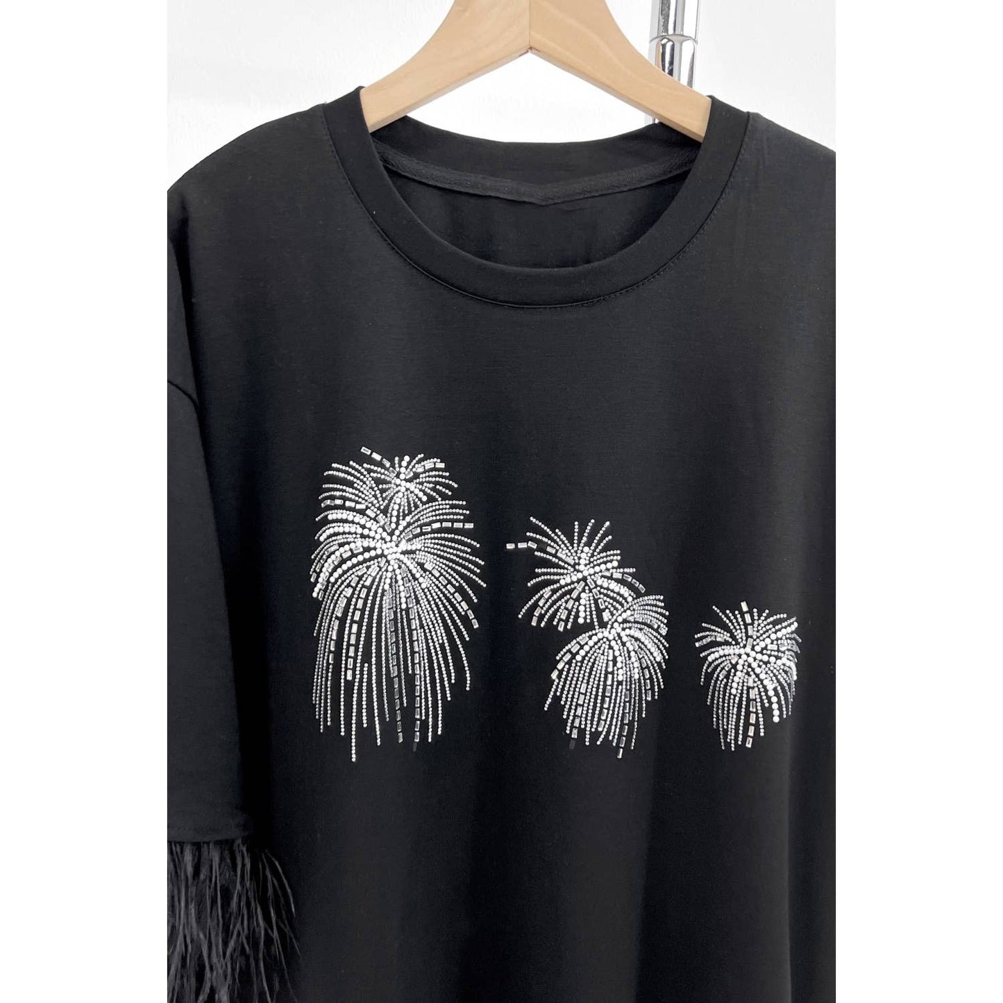 Fireworks Graphic Embellished Tunic Top: BLACK / ONE SIZE