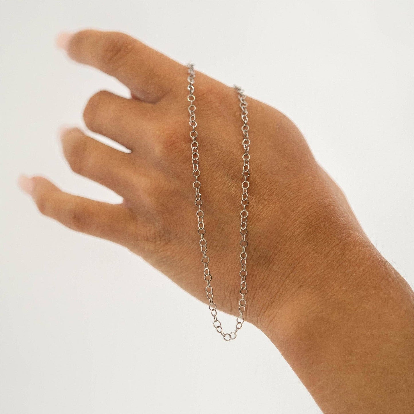 18K Gold PVD Stainless Steel Linked Heart Chain Bracelet: Stainless