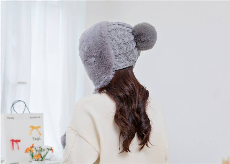 Plush Bib Hat : Grey