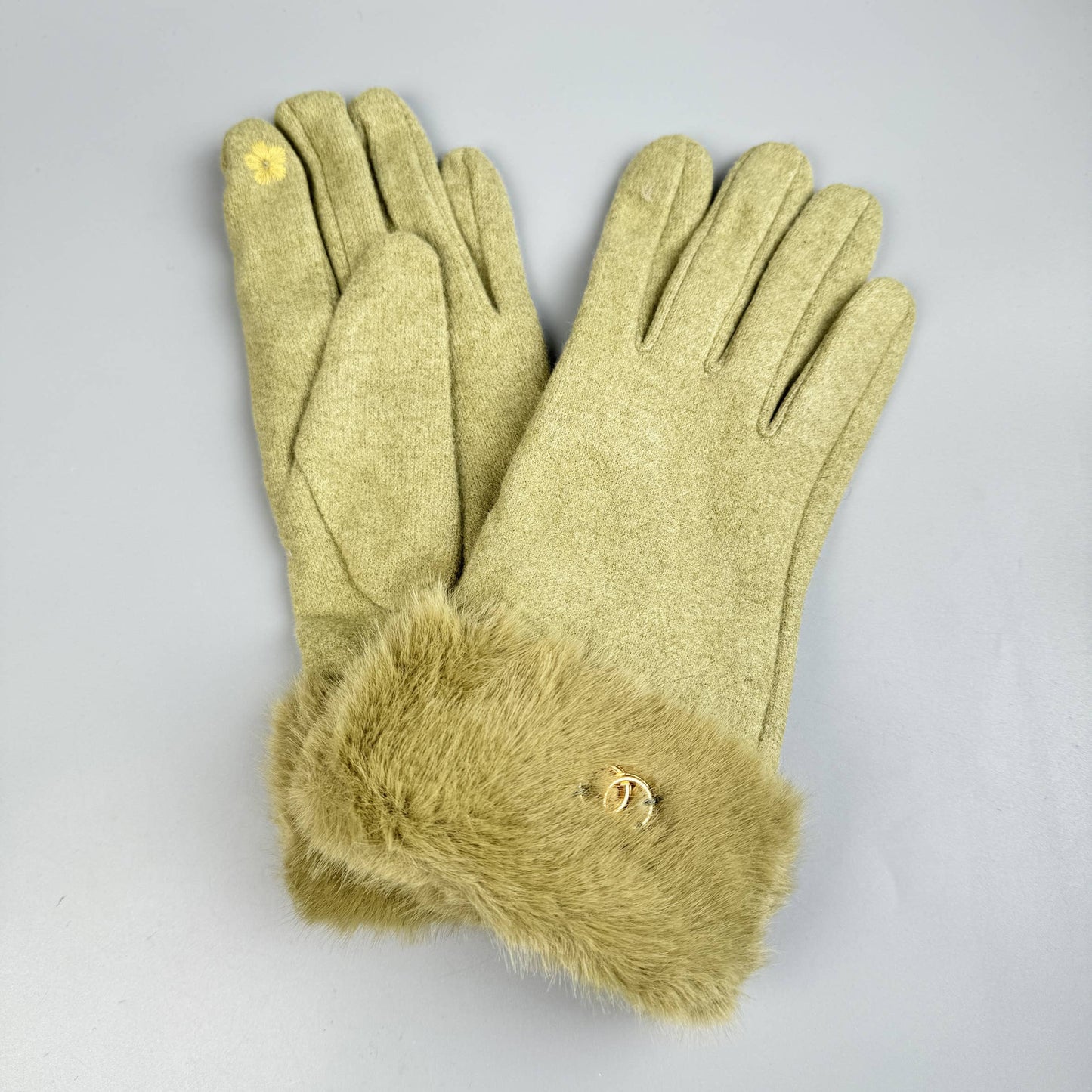 Faux Fur Touch Screen Gloves : Black