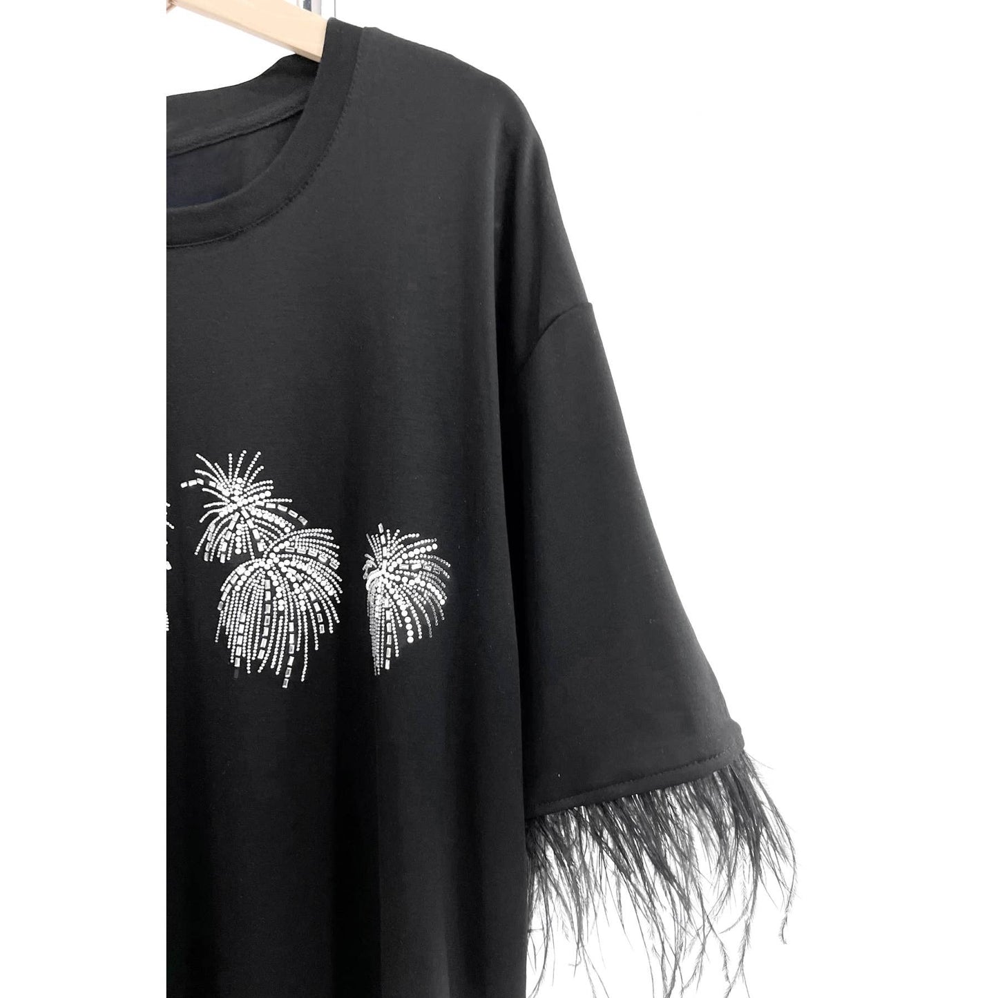 Fireworks Graphic Embellished Tunic Top: BLACK / ONE SIZE