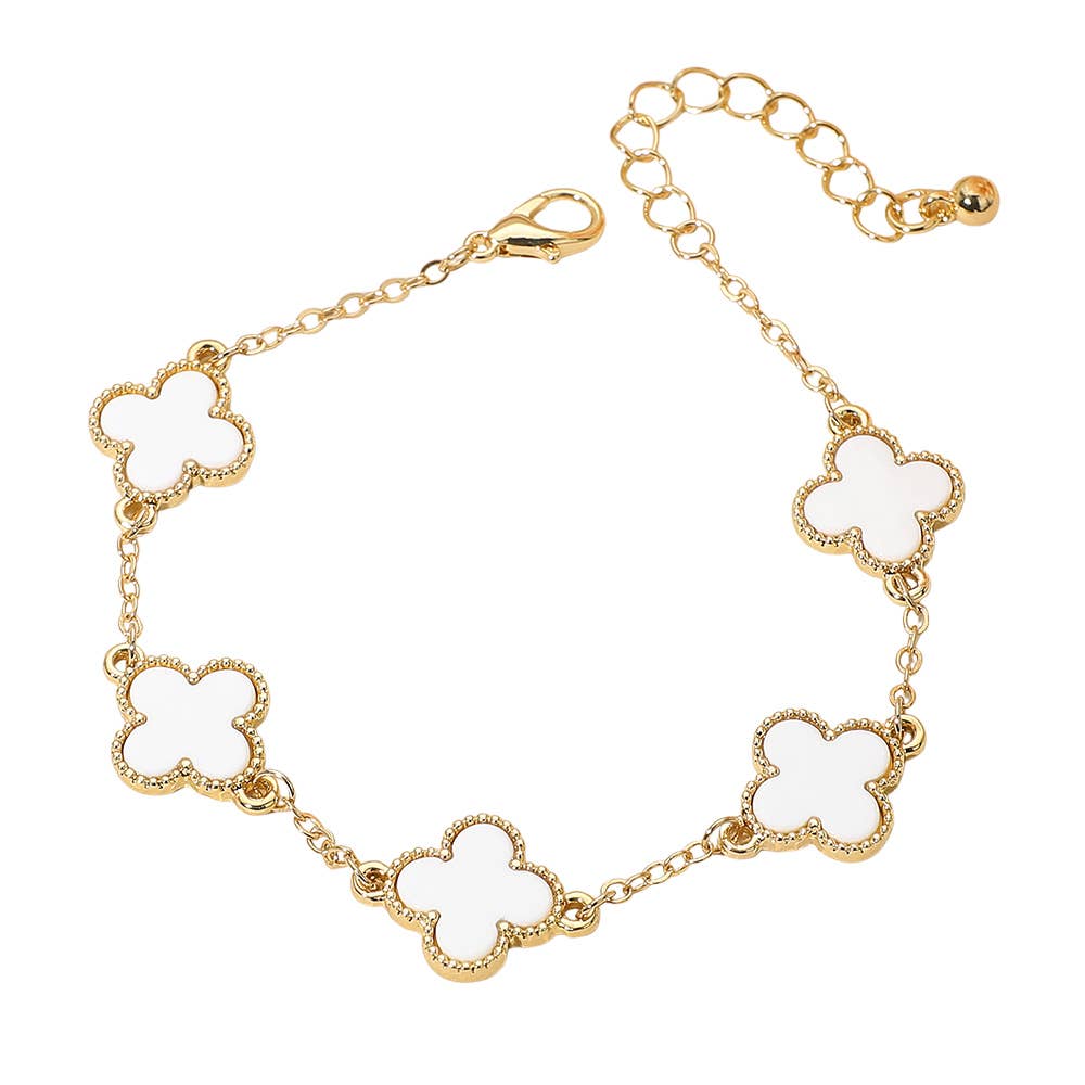 Gold Dipped Quatrefoil Link Chain Bracelet: Gold,White