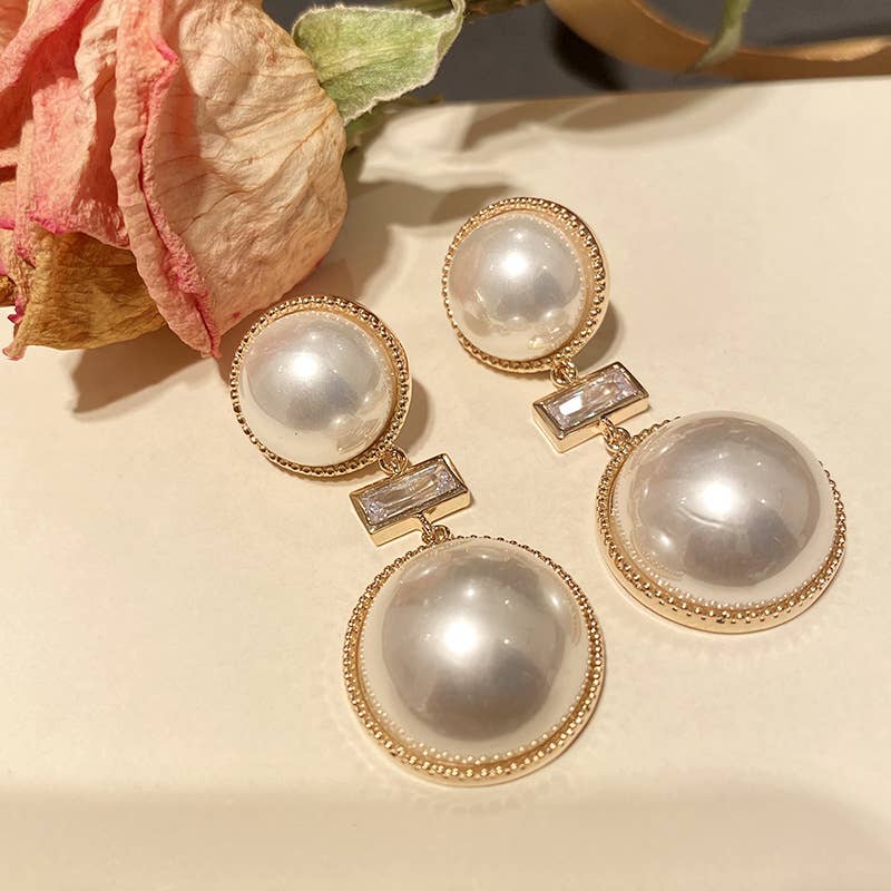 Pearl Dangle Earrings
