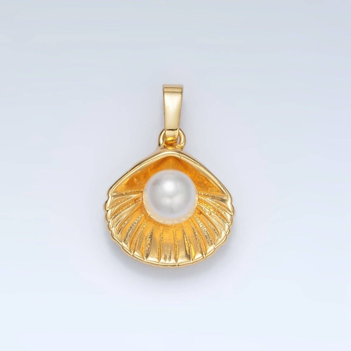 24K Gold Filled Clam Sea Shell Pearl Pendant | AA1393