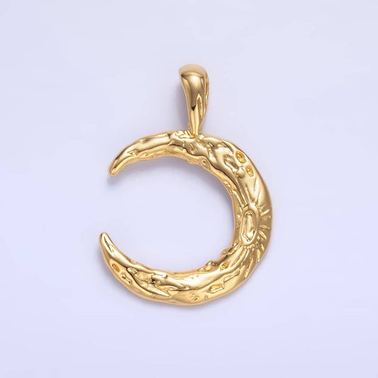 24K Gold Filled Hammered Celestial Crescent Moon Pendant | AA1081